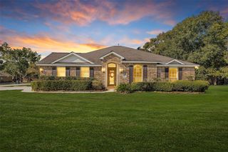 10221 Little T, Conroe, TX 77302