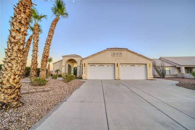 6136 S Bella Vista Drive, Fort Mohave, AZ 86426