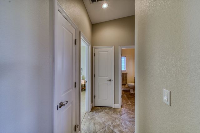 6136 S Bella Vista Drive, Fort Mohave, AZ 86426