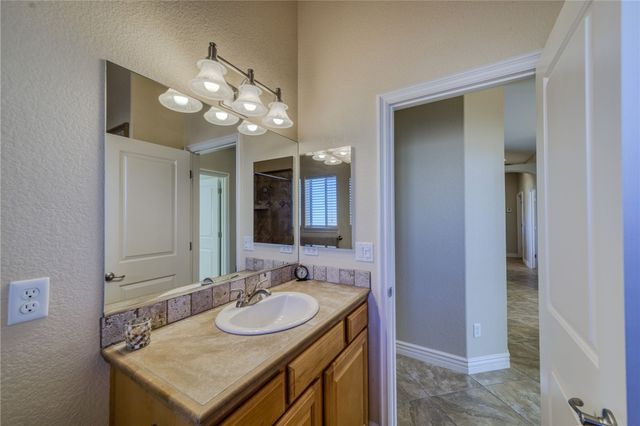 6136 S Bella Vista Drive, Fort Mohave, AZ 86426