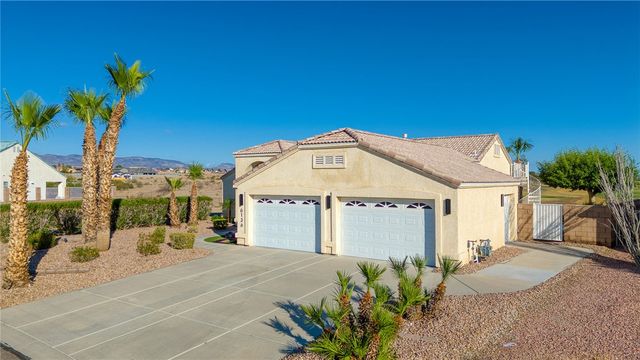 6136 S Bella Vista Drive, Fort Mohave, AZ 86426