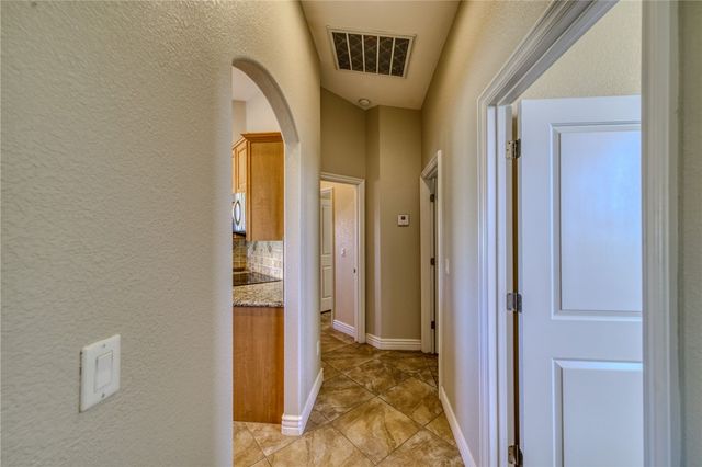 6136 S Bella Vista Drive, Fort Mohave, AZ 86426