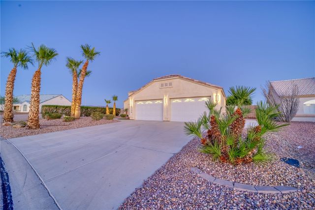 6136 S Bella Vista Drive, Fort Mohave, AZ 86426