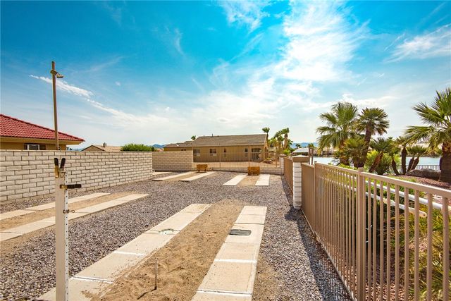 6136 S Bella Vista Drive, Fort Mohave, AZ 86426