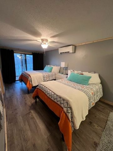 119 Rhododenron, Topton, NC 28781