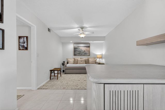 6093 Pointe Regal Circle 206, Delray Beach, FL 33484