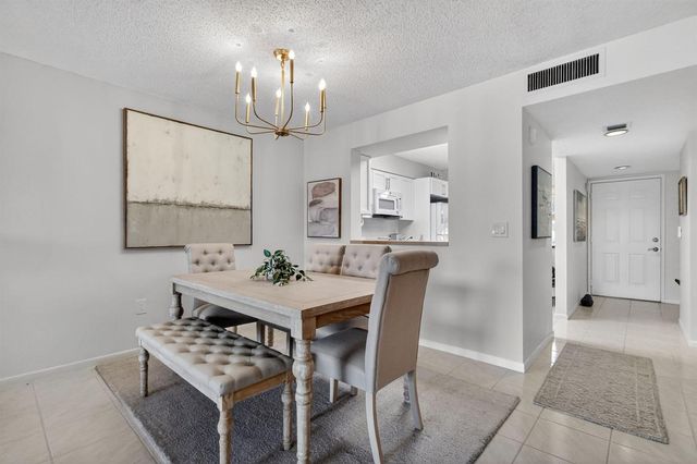 6093 Pointe Regal Circle 206, Delray Beach, FL 33484