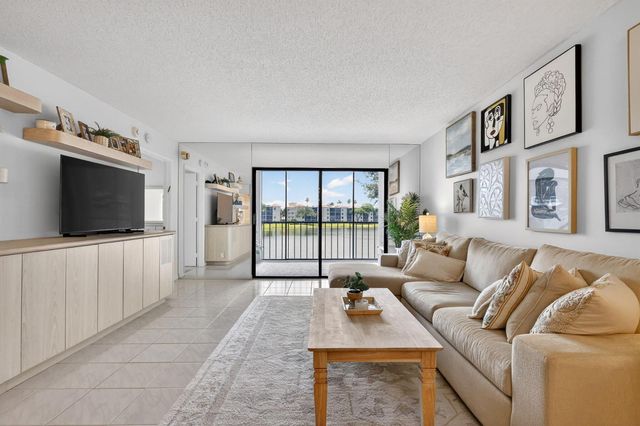 6093 Pointe Regal Circle 206, Delray Beach, FL 33484