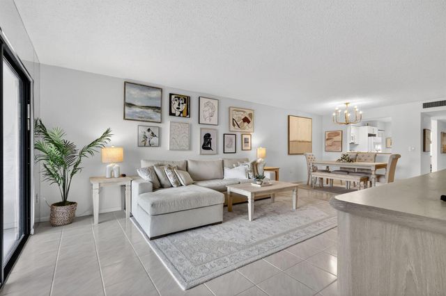6093 Pointe Regal Circle 206, Delray Beach, FL 33484