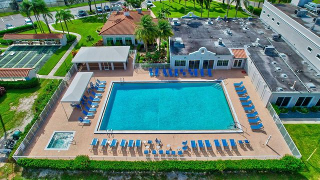 6093 Pointe Regal Circle 206, Delray Beach, FL 33484