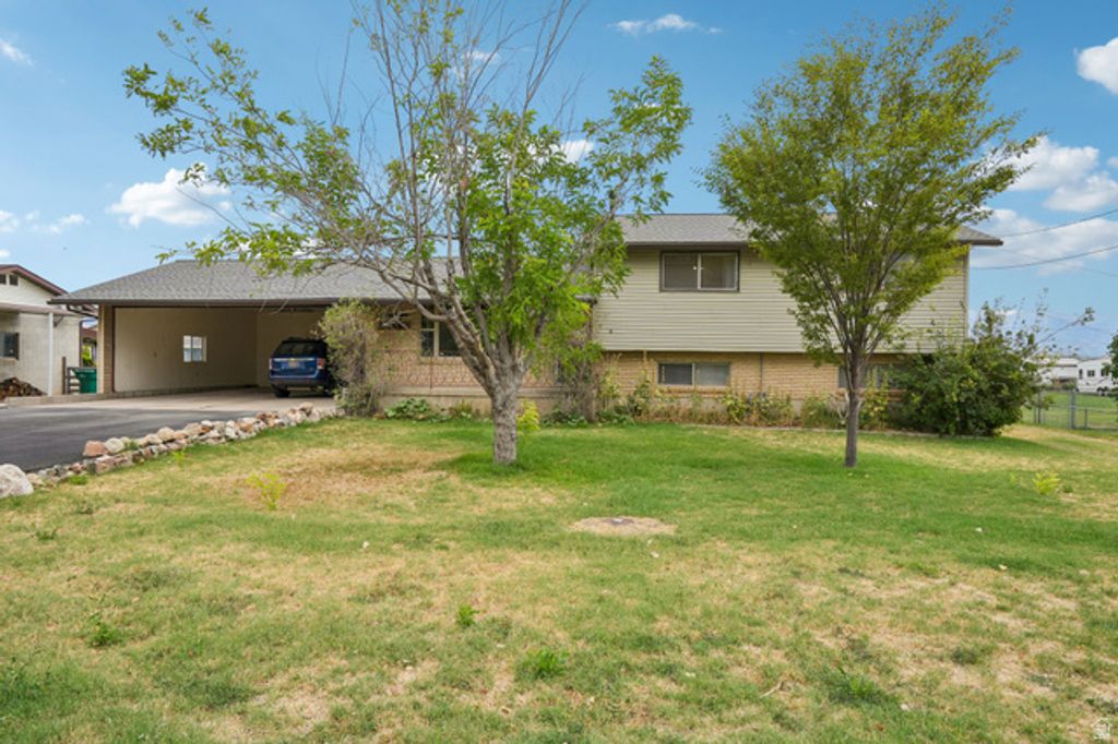 5878 S 5100 W, Hooper, UT 84315 — exterior