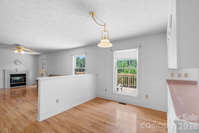 28 Song Bird Lane, Weaverville, NC 28787