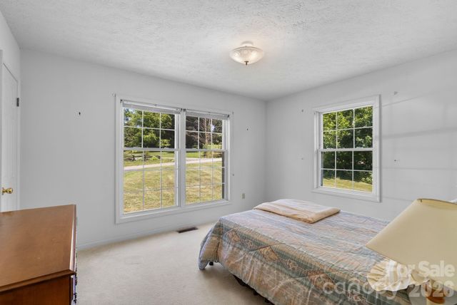 28 Song Bird Lane, Weaverville, NC 28787