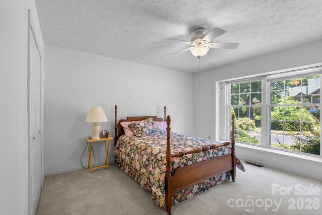 28 Song Bird Lane, Weaverville, NC 28787