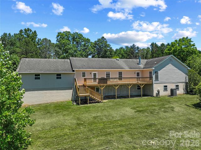 28 Song Bird Lane, Weaverville, NC 28787