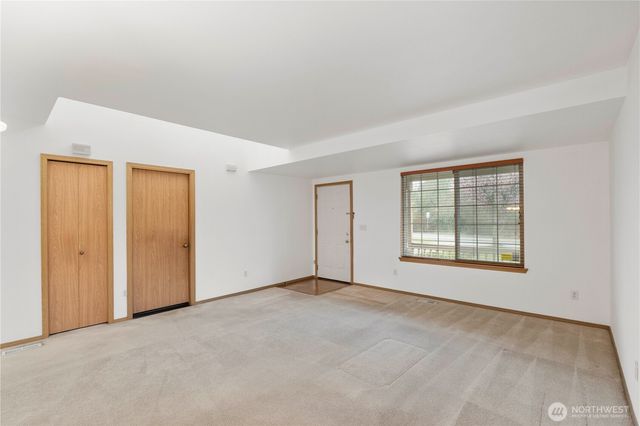 305 Browns Point Boulevard NE, Tacoma, WA 98422