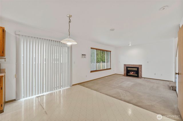 305 Browns Point Boulevard NE, Tacoma, WA 98422