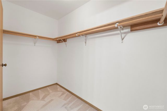 305 Browns Point Boulevard NE, Tacoma, WA 98422