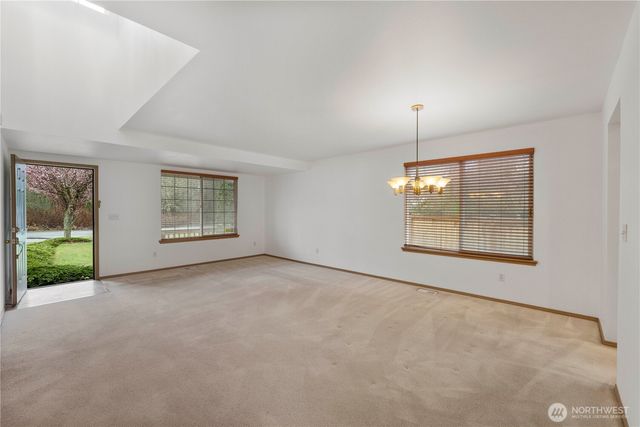 305 Browns Point Boulevard NE, Tacoma, WA 98422