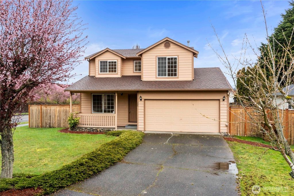 305 Browns Point Boulevard NE, Tacoma, WA 98422