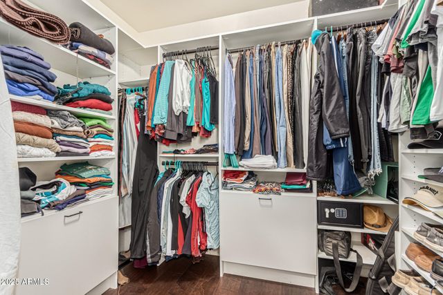 2319 E CAVALRY Road, New River, AZ 85087