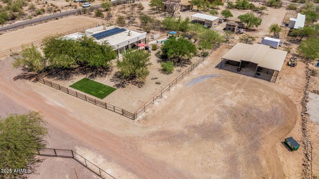 2319 E CAVALRY Road, New River, AZ 85087