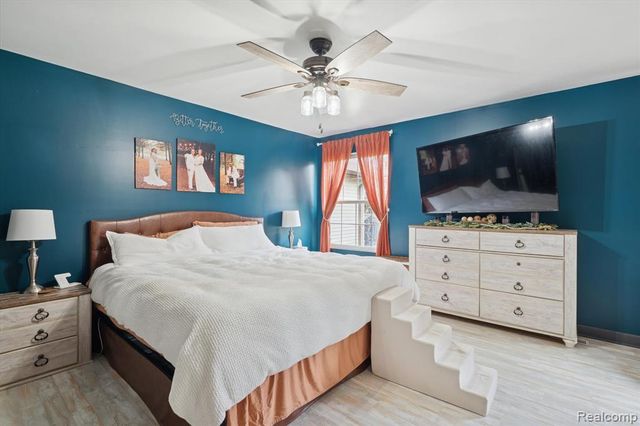 8474 Wesley Drive, Flushing, MI 48433