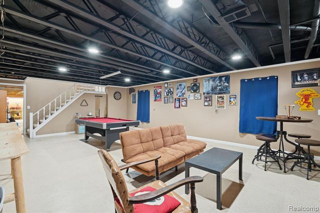 8474 Wesley Drive, Flushing, MI 48433