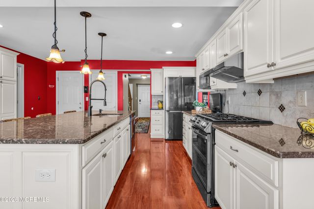 63 Diamond Lane, Howell, NJ 07731