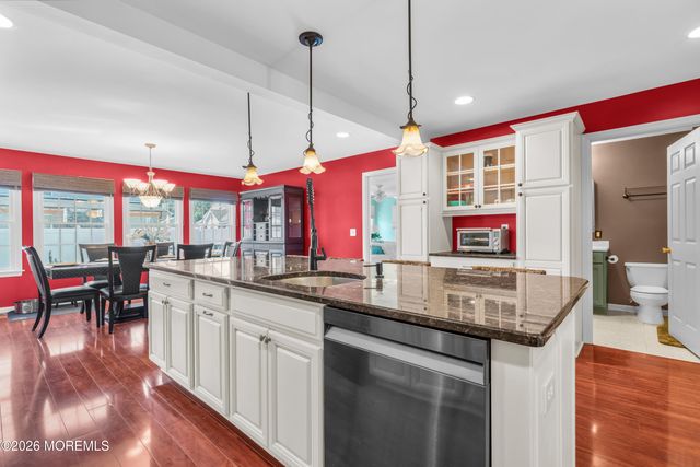 63 Diamond Lane, Howell, NJ 07731