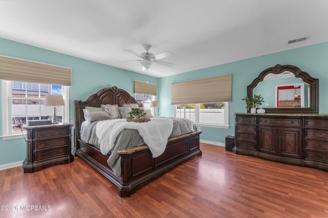 63 Diamond Lane, Howell, NJ 07731