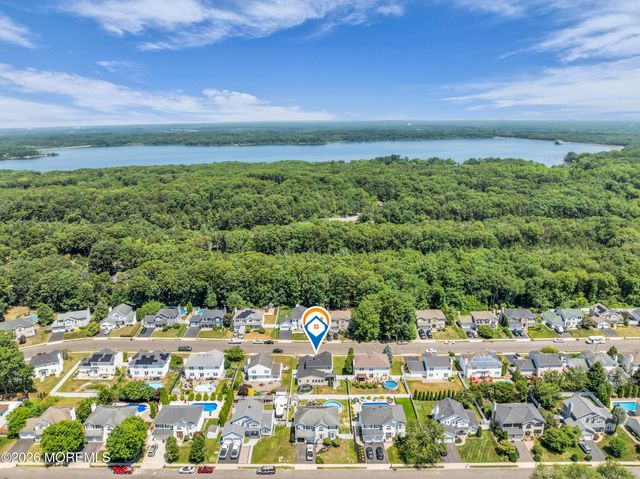 63 Diamond Lane, Howell, NJ 07731