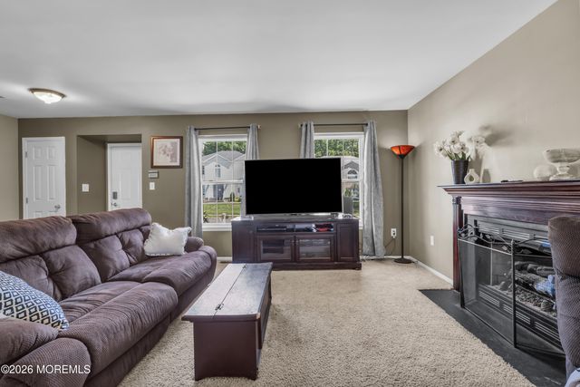 63 Diamond Lane, Howell, NJ 07731