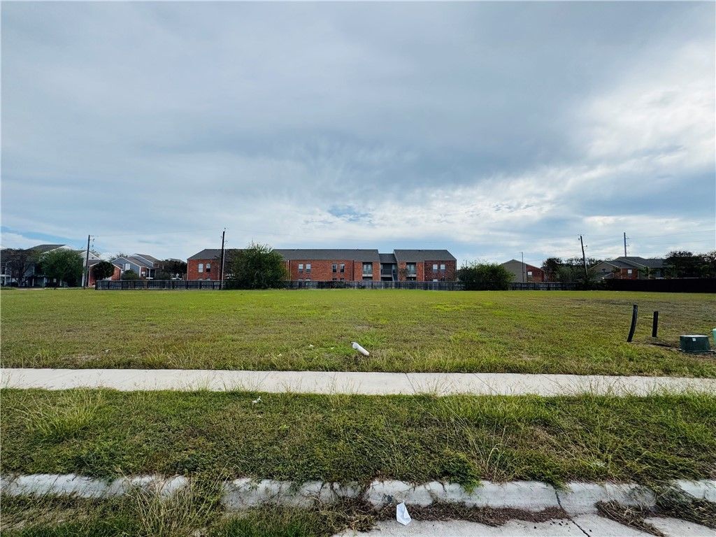 2414 Manuel Lane, Corpus Christi, TX 78414 — exterior