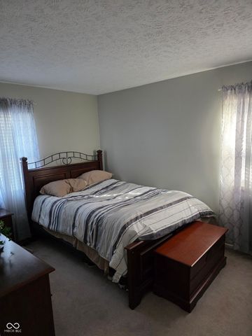 446 Sayre Drive, Greenwood, IN 46143