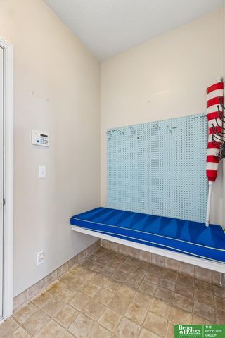 3805 S 202nd Street, Omaha, NE 68130