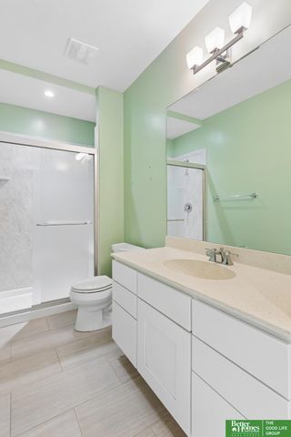 3805 S 202nd Street, Omaha, NE 68130