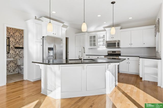 3805 S 202nd Street, Omaha, NE 68130