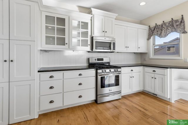 3805 S 202nd Street, Omaha, NE 68130