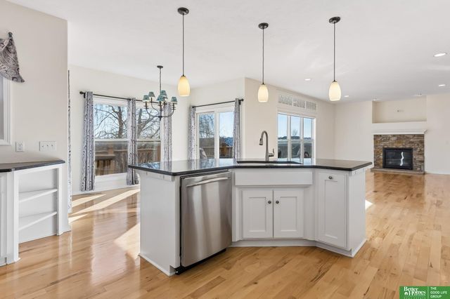 3805 S 202nd Street, Omaha, NE 68130