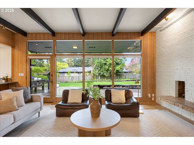 2785 Sw 99TH Ave, Portland, OR 97225