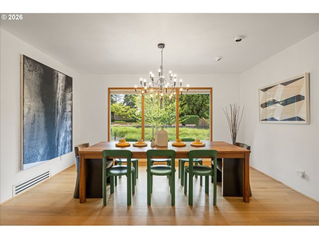 2785 Sw 99TH Ave, Portland, OR 97225