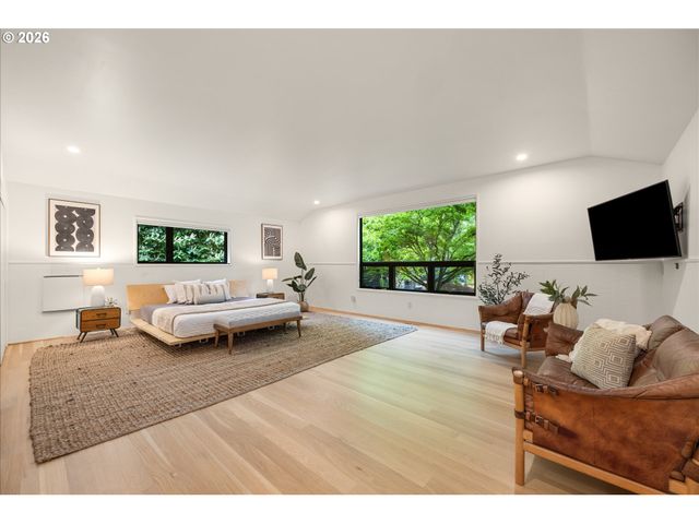 2785 Sw 99TH Ave, Portland, OR 97225