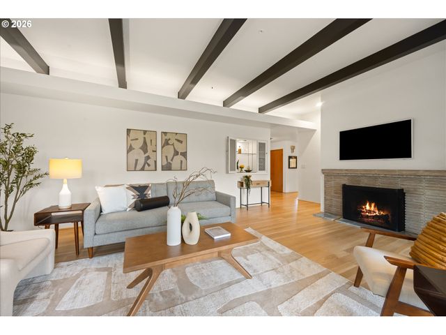 2785 Sw 99TH Ave, Portland, OR 97225