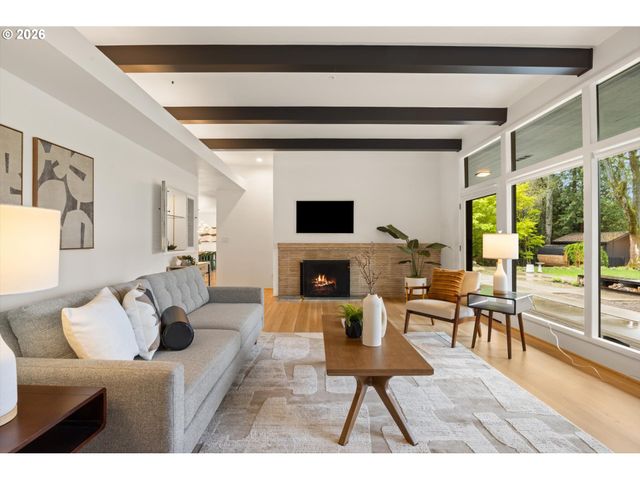 2785 Sw 99TH Ave, Portland, OR 97225