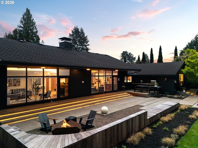 2785 Sw 99TH Ave, Portland, OR 97225