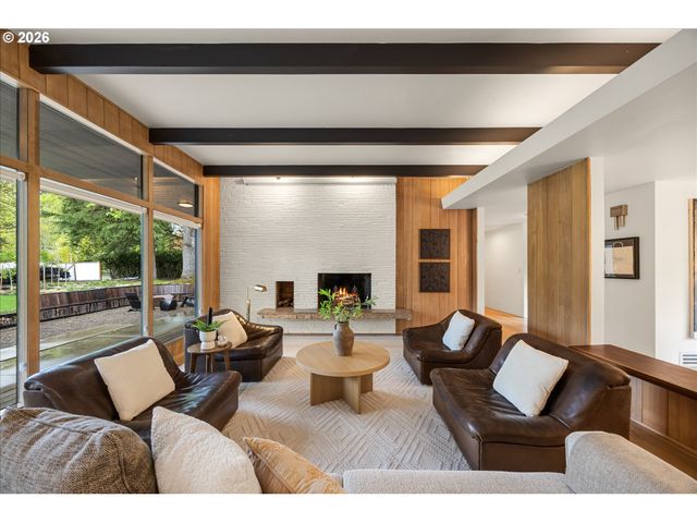 2785 Sw 99TH Ave, Portland, OR 97225