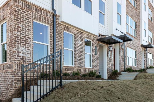 356 Skylar Court SE 112, Atlanta, GA 30315