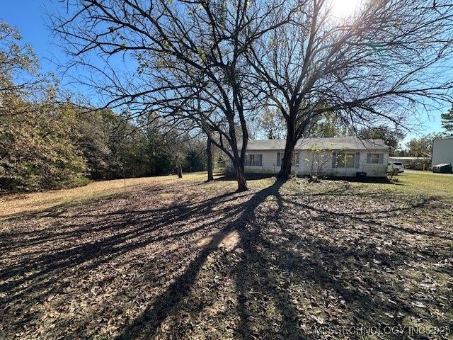 3952 Mink, Kingston, OK 73439