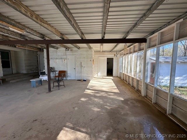 3952 Mink, Kingston, OK 73439